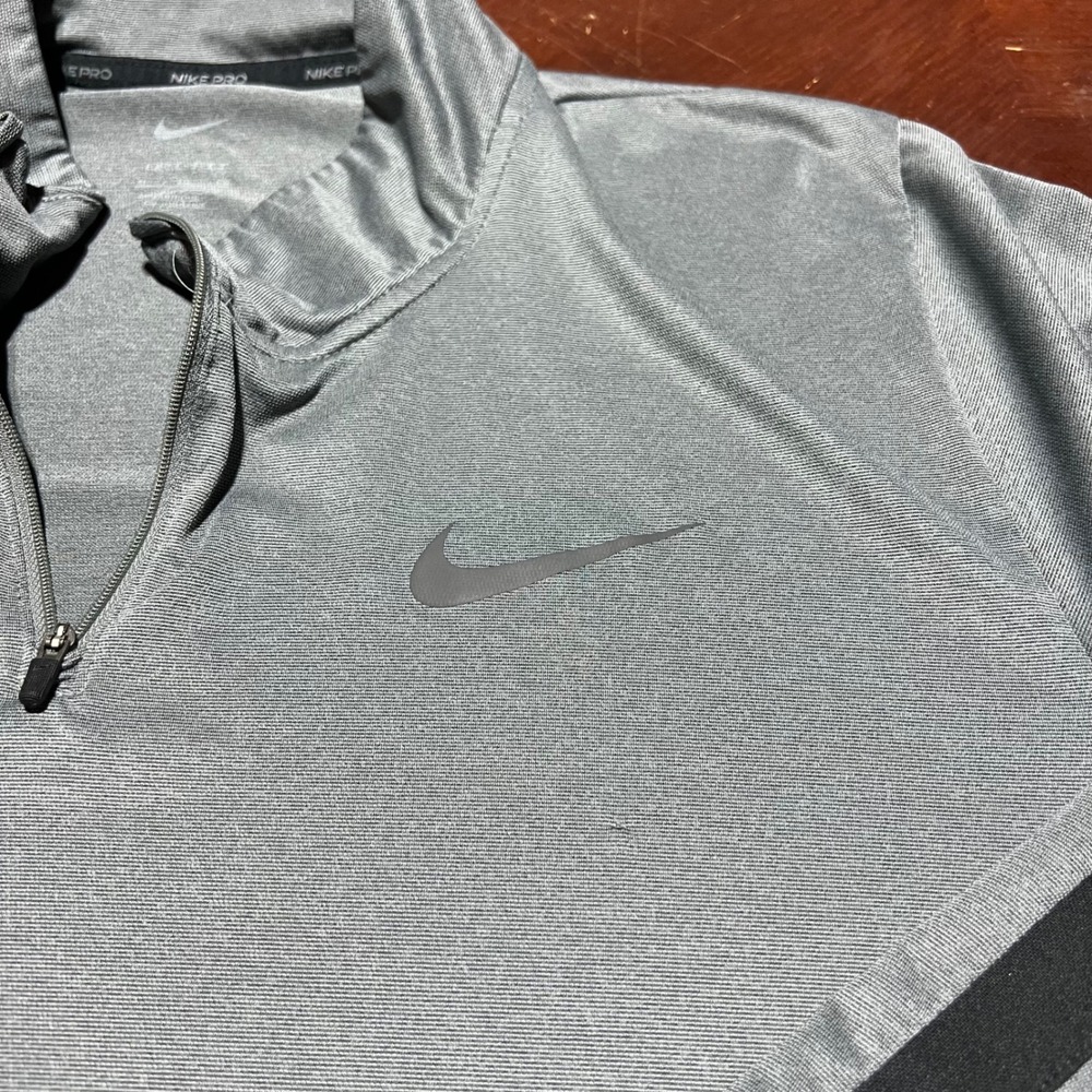 Nike Pro Dri-FIT Mens XL Quarter Zip Pullover Grey Black Stripe Active Top - Picture 4 of 13